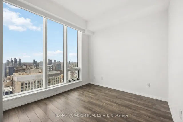 Additional image 25 of 197 Yonge St Unit 4301