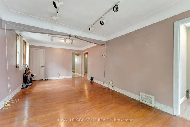 Additional image 4 of 4 Park Row