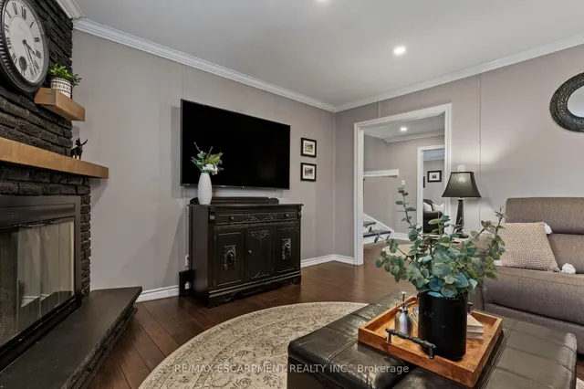 Additional image 16 of 2134 Alconbury Cres