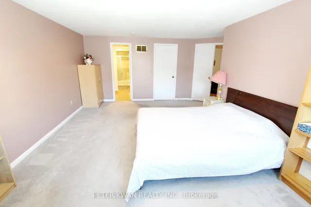 Additional image 24 of 19 Sandyhook Sq