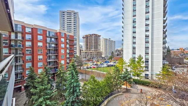 Additional image 36 of 245 Davisville Ave Unit 517