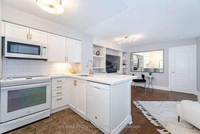 Additional image 9 of 2121 Lake Shore Blvd Unit 1506