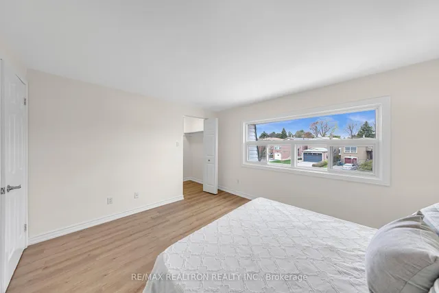 Additional image 15 of 375 Military Tr Unit 34