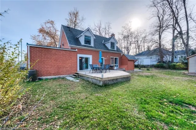 Additional image 32 of 540 Bridgeport Rd