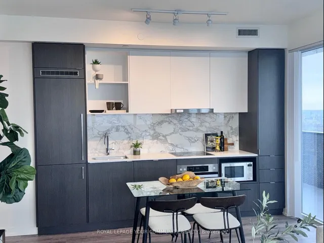 Additional image 4 of 138 Downes St Unit 6506