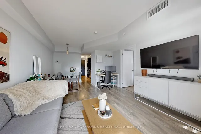 Additional image 18 of 87 Peter St Unit 1005