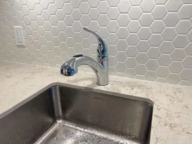 Additional image 17 of 158 FRONT St Unit 210