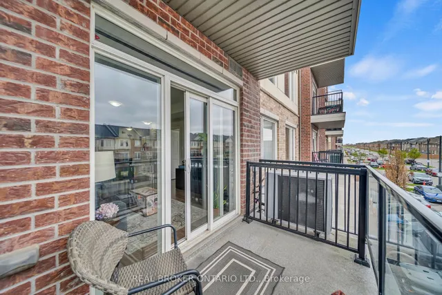 Additional image 21 of 50 Sky Harbour Dr Unit 219