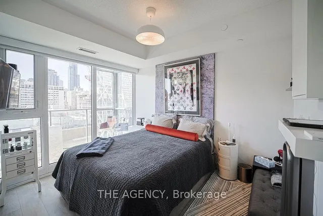 Additional image 23 of 50 Wellesley St Unit 1109