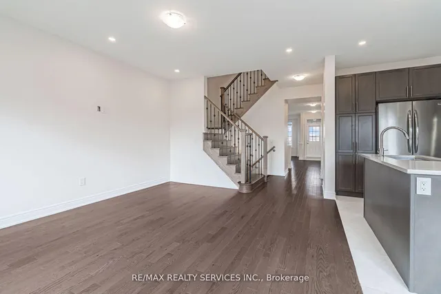 Additional image 11 of 25 Enclave Tr