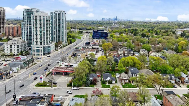 Additional image 10 of 11 Bogert Ave Unit 2002