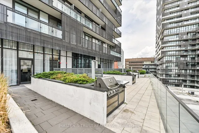 Additional image 38 of 8 Eglinton Ave Unit Ph 5801