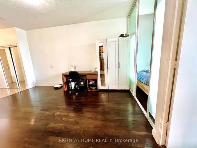 Additional image 4 of 60 Byng Ave Unit 1315