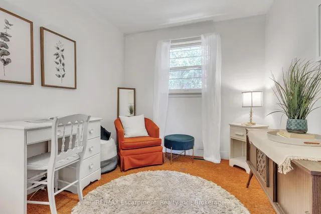 Additional image 30 of 1060 Brook View Ave