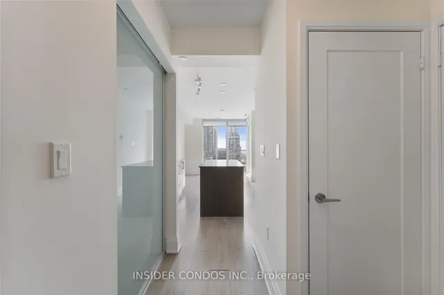 Additional image 5 of 27 Bathurst St Unit 1203