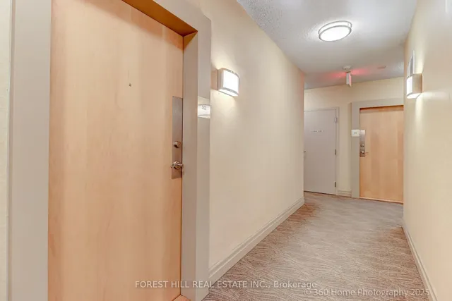 Additional image 26 of 8 Scollard St Unit 302