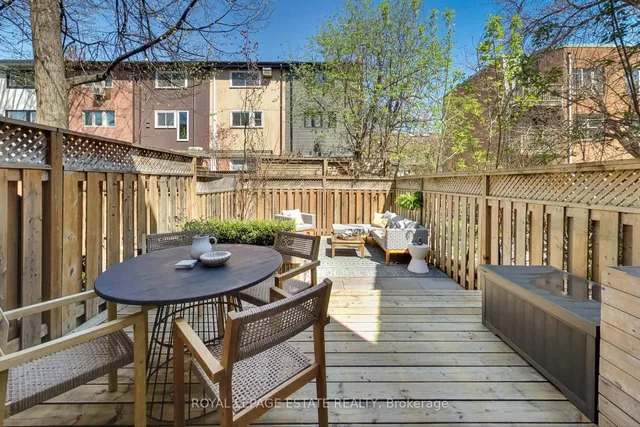 Additional image 21 of 243 Ontario St