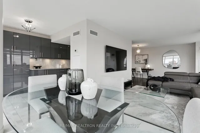 Additional image 9 of 5 Rowntree Rd Unit 1017