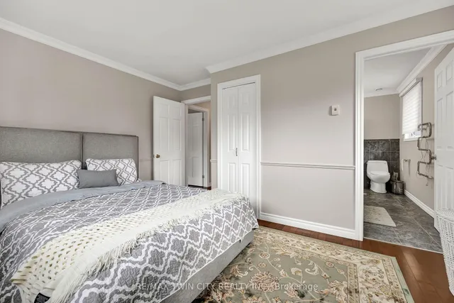 Additional image 15 of 10566 SECOND Line