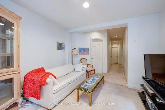 Additional image 4 of 465 Gladstone Ave