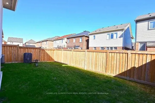 Additional image 34 of 63 Enford Cres