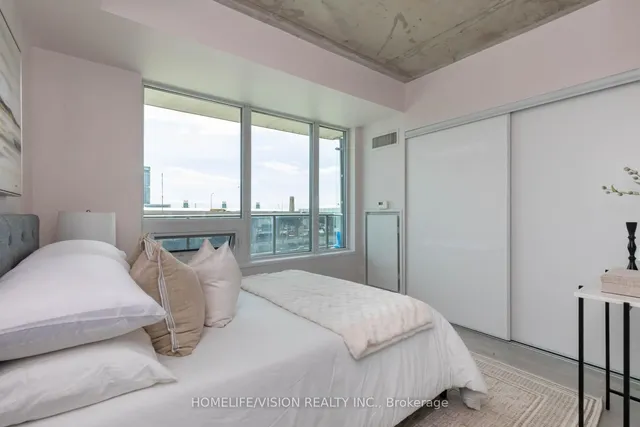 Additional image 15 of 55 East Liberty St Unit 315