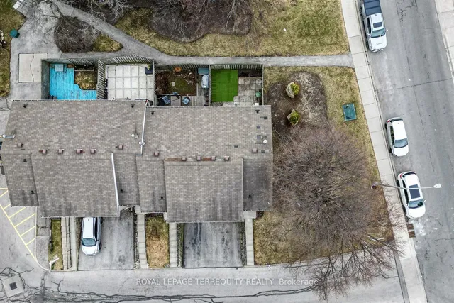 Additional image 45 of 33 Rochelle Ave Unit 51