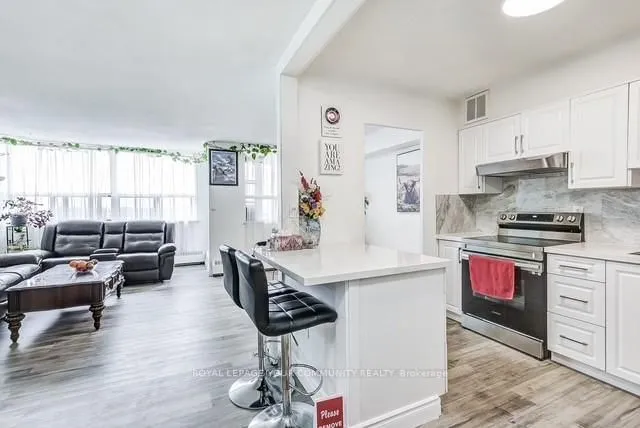 451 The West Mall Dr Unit 1410