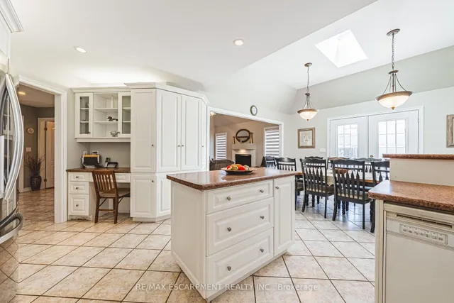 Additional image 16 of 65 Mount Pleasant Dr