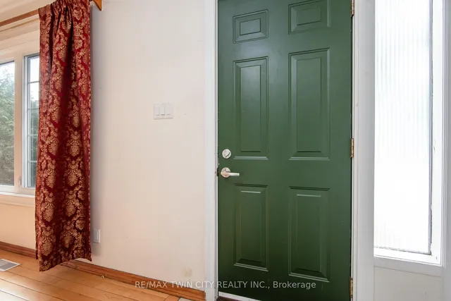 Additional image 4 of 127 Kinzie Ave
