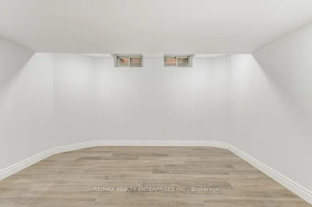 Additional image 42 of 36 Mapleshade Dr