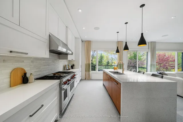 Additional image 9 of 20 Moorehill Dr