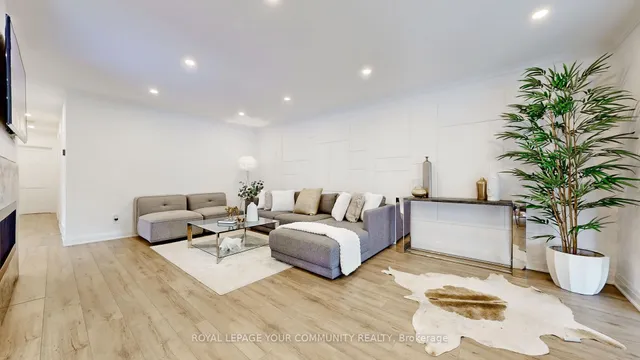 Additional image 15 of 33 Cloebury Crt