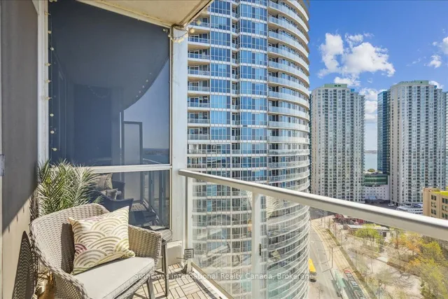 Additional image 20 of 218 Queens Quay Unit 1804