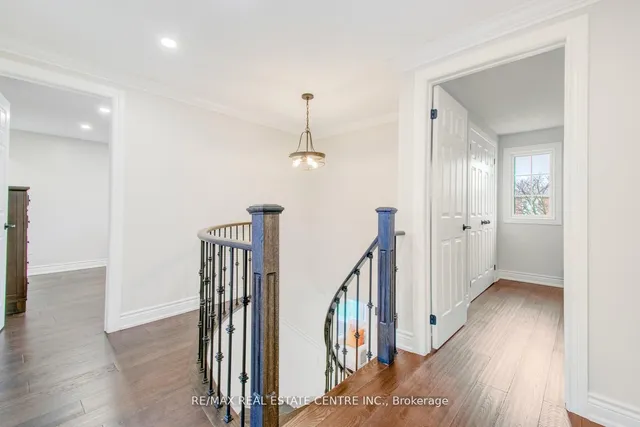 Additional image 31 of 21 Hawkway Crt
