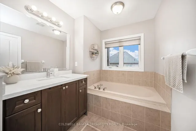 Additional image 25 of 14 Ivor Cres