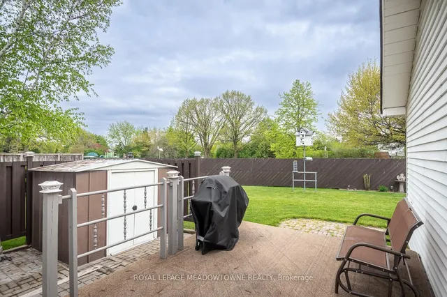 Additional image 31 of 852 Edison Crt