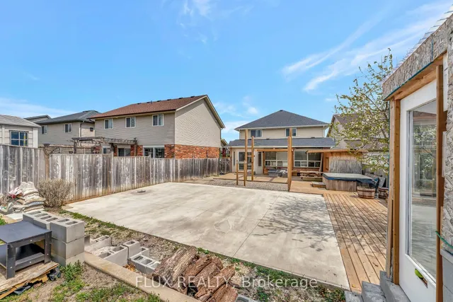 Additional image 45 of 509 PINE HOLLOW Crt