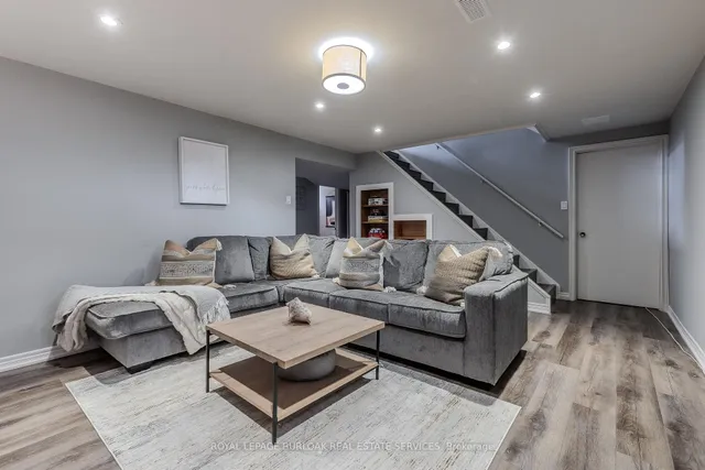 Additional image 31 of 623 Barons Crt