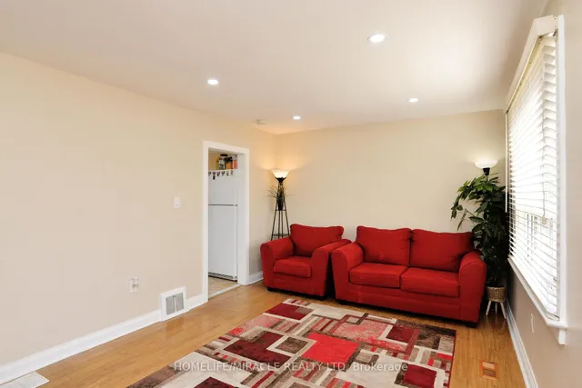 Additional image 21 of 7 Sophia St