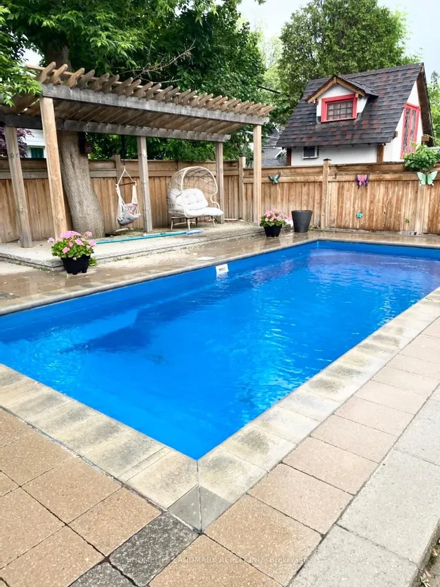 Additional image 8 of 2600 Lake Shore Blvd