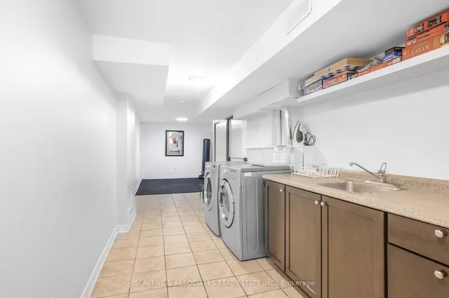 Additional image 25 of 443 Concord Ave