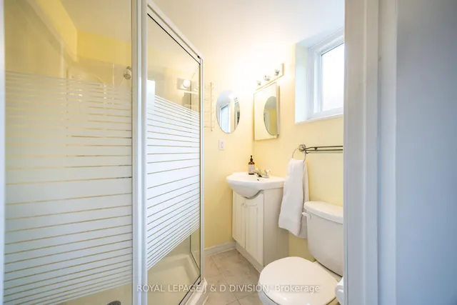 Additional image 23 of 48 Greengrove Cres