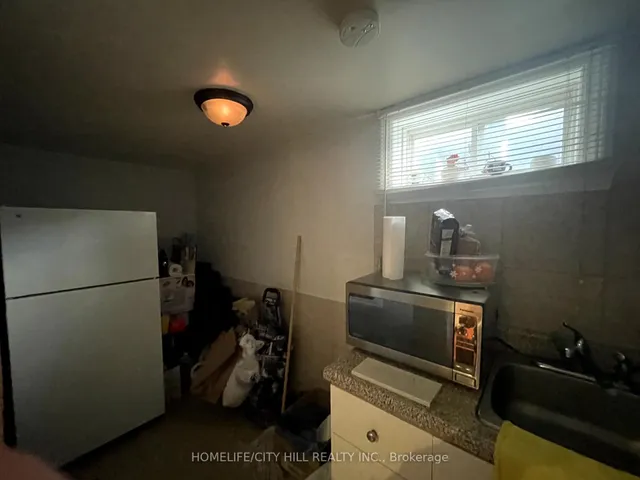 Additional image 30 of 71 Russett Ave