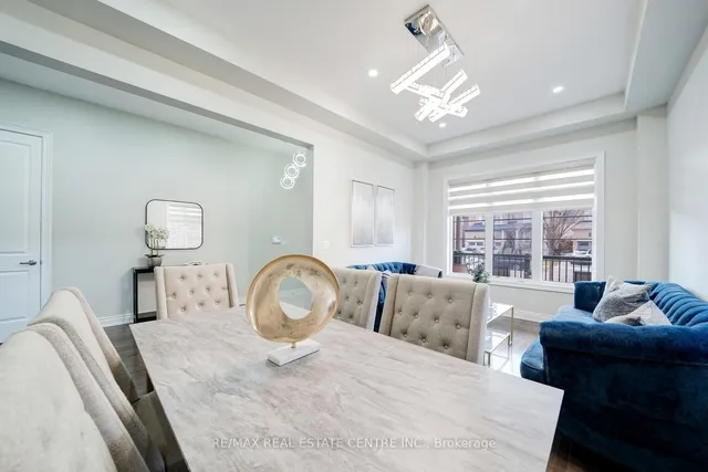 Additional image 11 of 5 Carl Finlay Dr