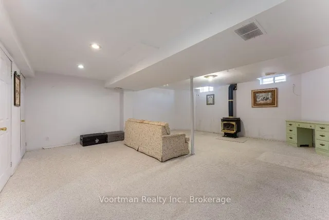 Additional image 18 of 360 Silverbirch Blvd Unit 54
