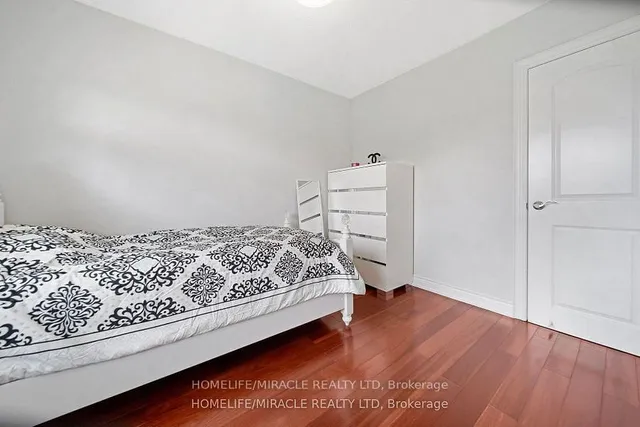 Additional image 15 of 90 Deanvar Ave