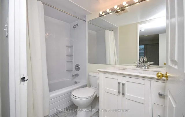 Additional image 11 of 18 Hillcrest Ave Unit 210