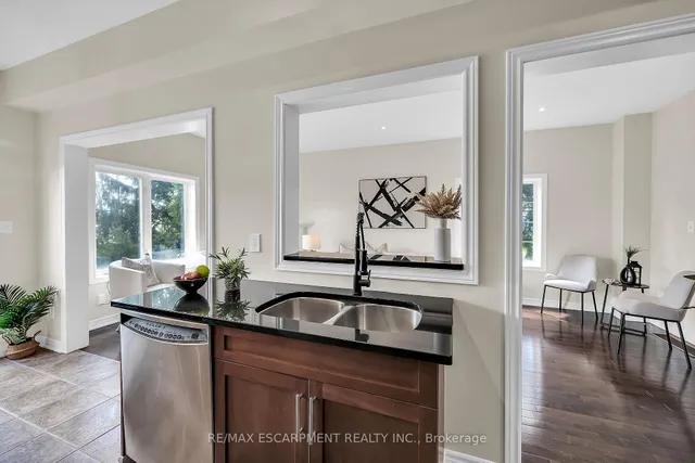 Additional image 18 of 4 Myers Lane