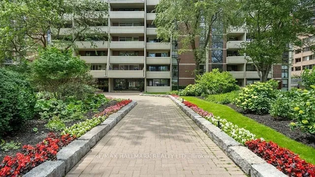 40 Homewood Ave Unit 1103